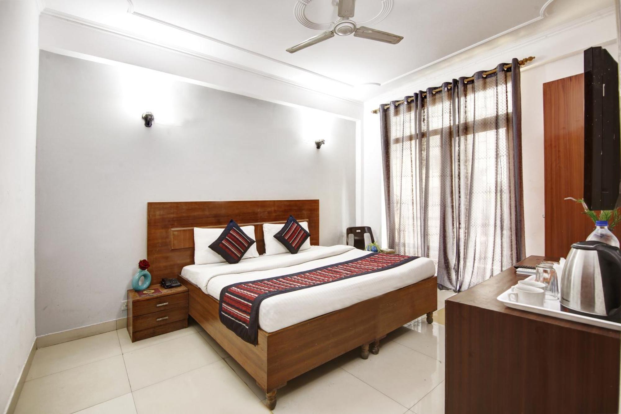 Hotel Ashvins Palace Gurgaon Exterior foto